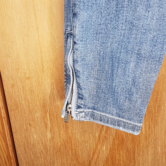 Medium wash jean with light distressing. - Picture 5 of 5